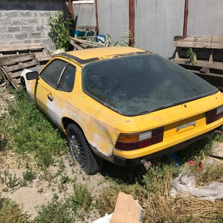 924 Porsche на запчасти